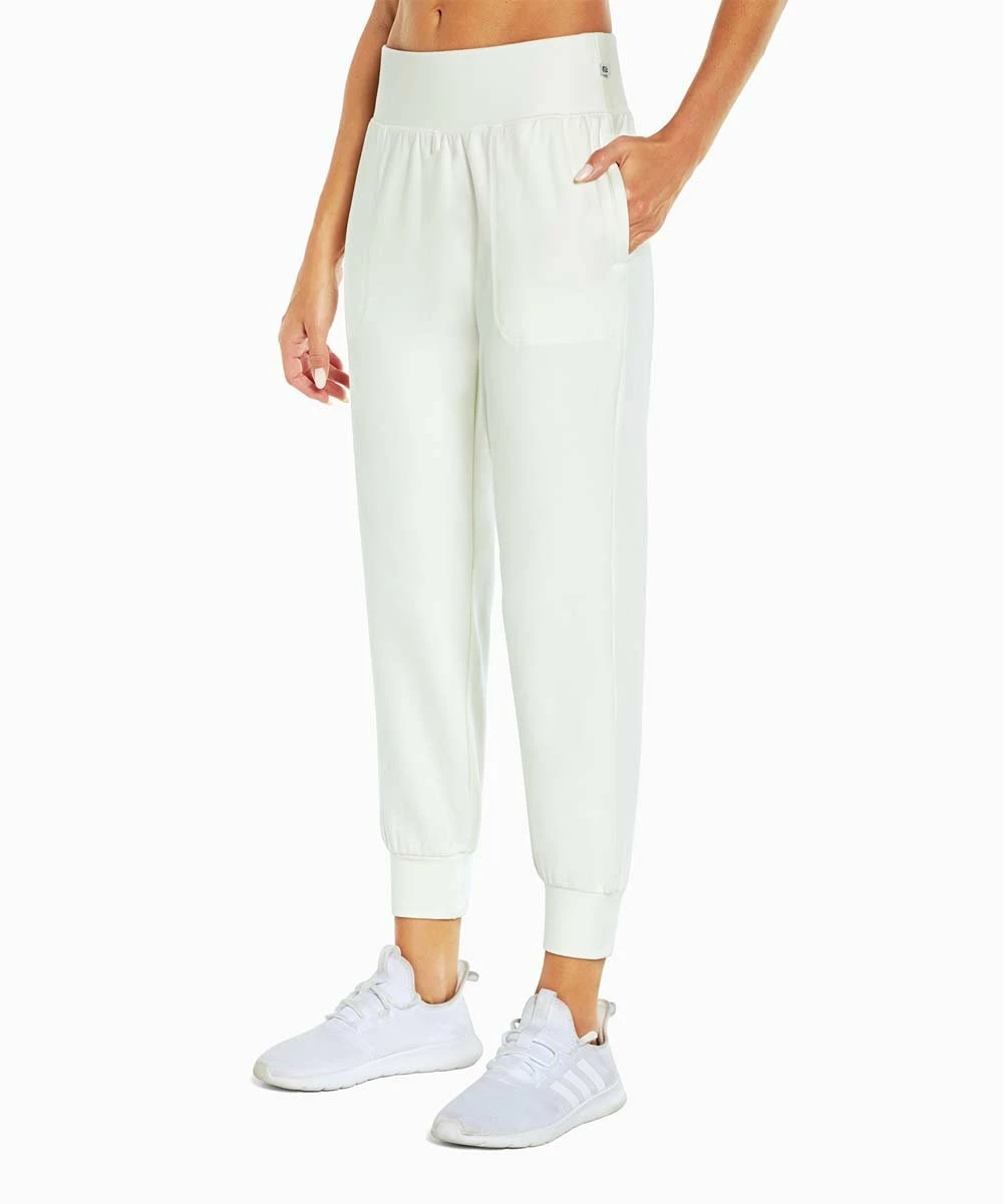 Hot Sale π Marika Cannoli Cream Cammy Pocket 27'' Joggers - π© Women β¨