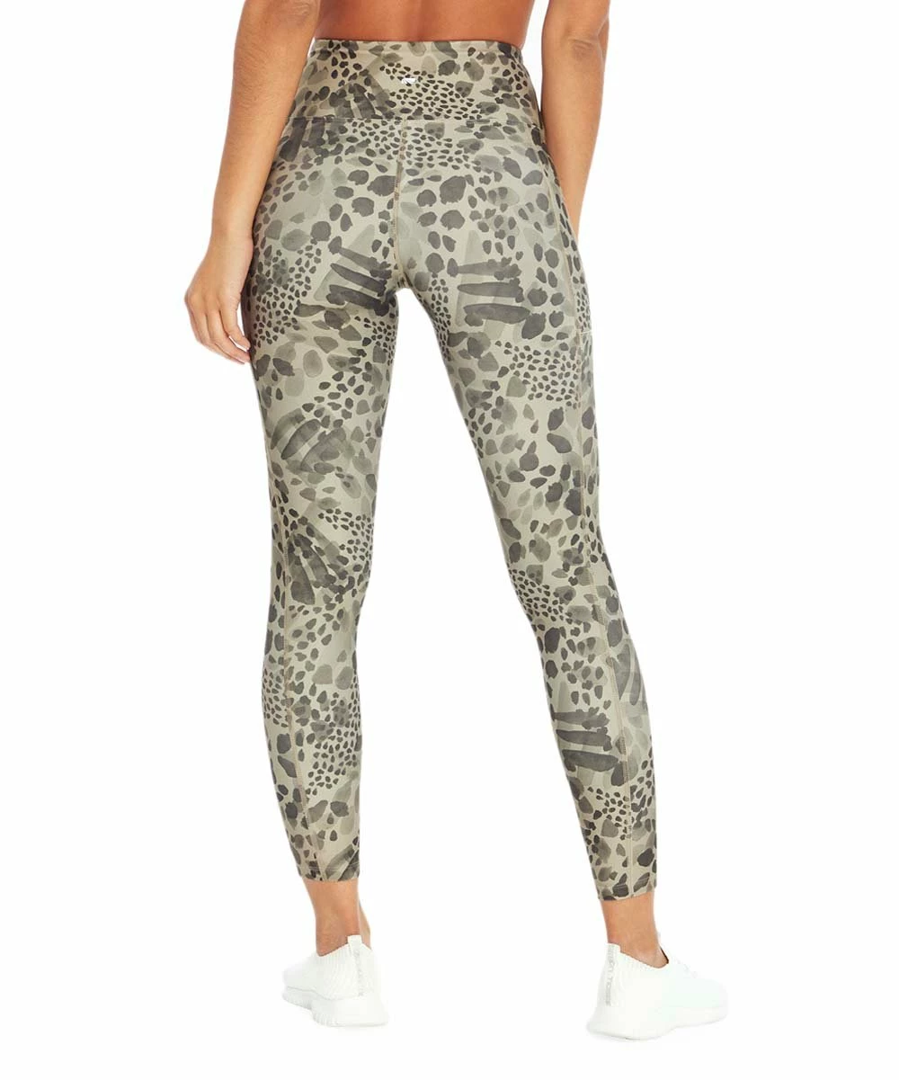 Discount π₯° Marika 25'' Animal-Print Watercolor Flat High-Waist Crop Pocket Leggings - π© Women β - Image 2