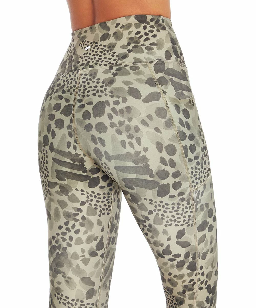 Discount π₯° Marika 25'' Animal-Print Watercolor Flat High-Waist Crop Pocket Leggings - π© Women β - Image 3